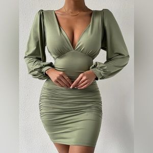 Dark Green Bodycon Dress Deep V Neck Lantern Sleeve Ruched